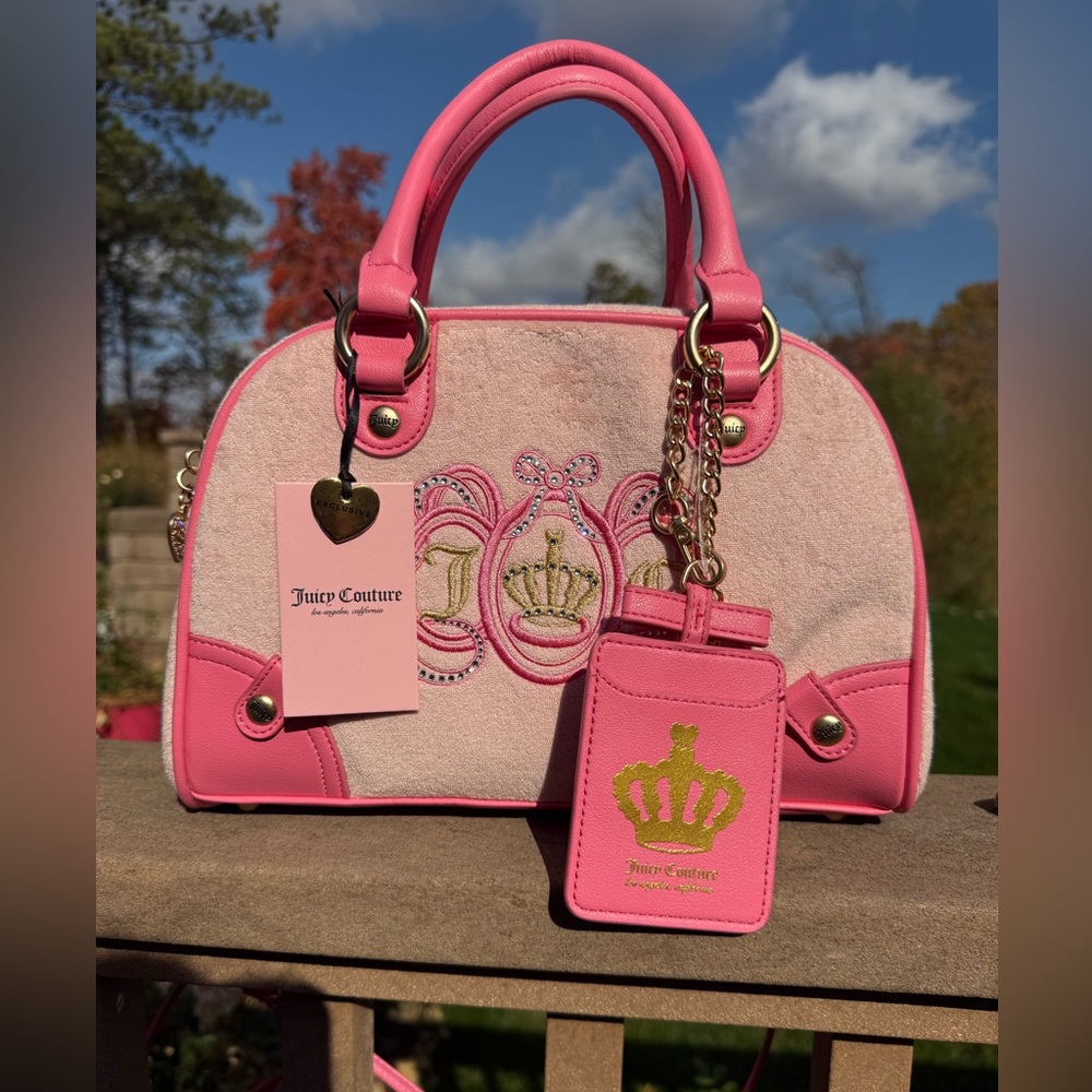 NWT! Juicy Couture Pink Velour Rhinestone Bag Card Holder Keychain Included - Picture 9 of 10